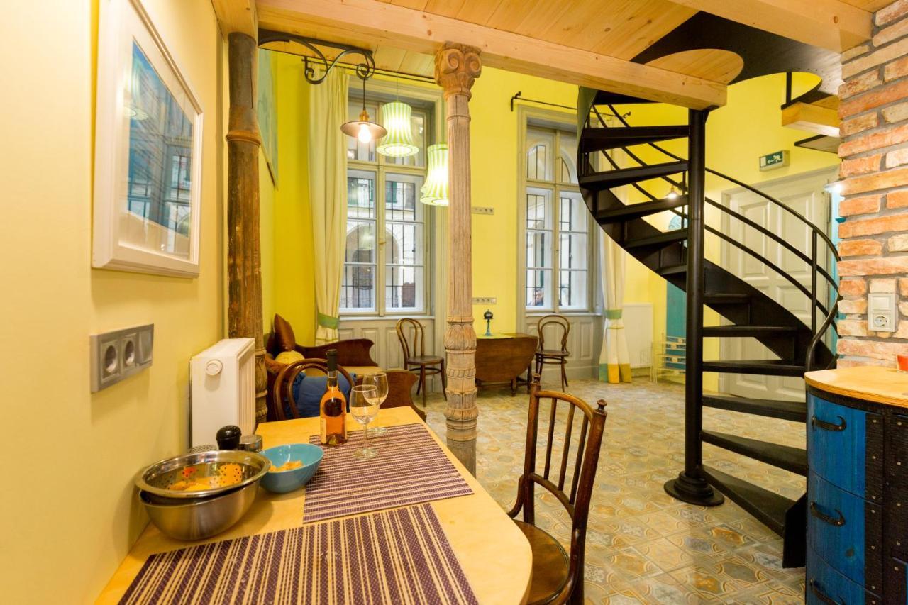 Artistic Apartment Budapesta Exterior foto
